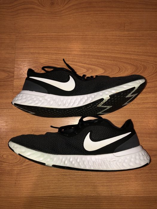 Nike Revolution 5 Original