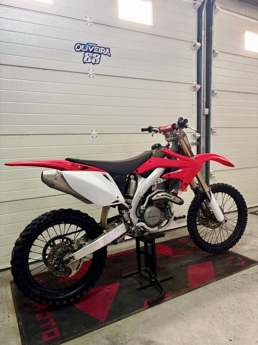 Honda Crf 450 em ótimo estado