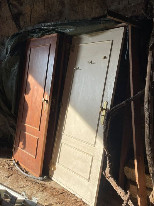 Portas madeira maciça