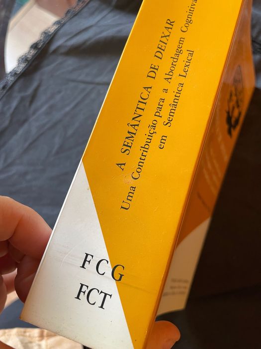 A semântica de deixar
de Augusto Soares da Silva