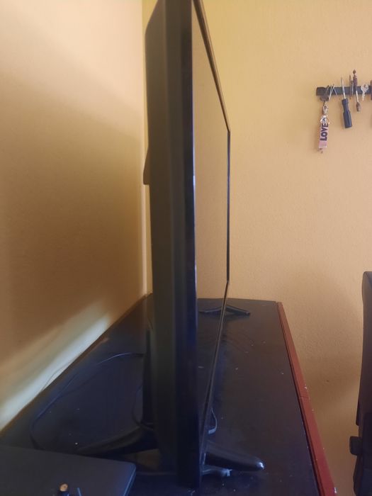 Televisão KUNFT usada