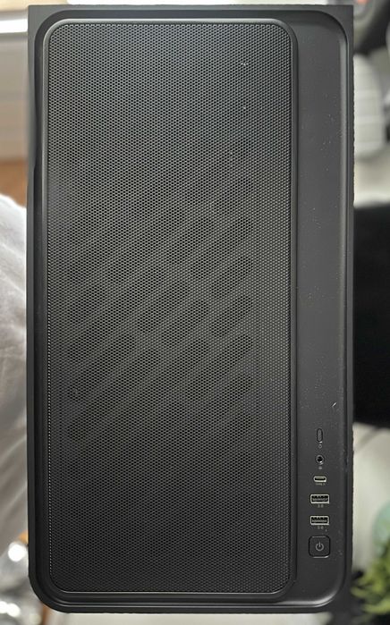 Komputer stacjonarny/Gamingowy – Ryzen 9 9950X3D / 64 GB RAM 6000MHZ