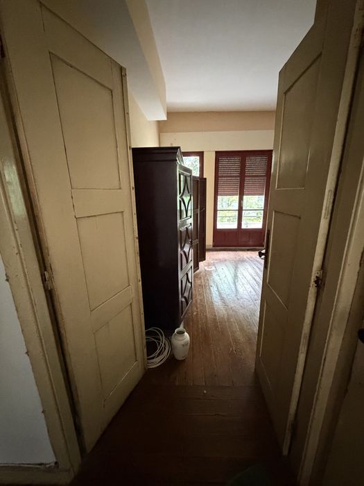 Ofereço portas amtigas
