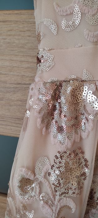 Cekinowa sukienka Mohito 36 S