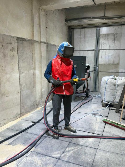 Piaskowanie konstrukcji stalowych, betonu, cegły