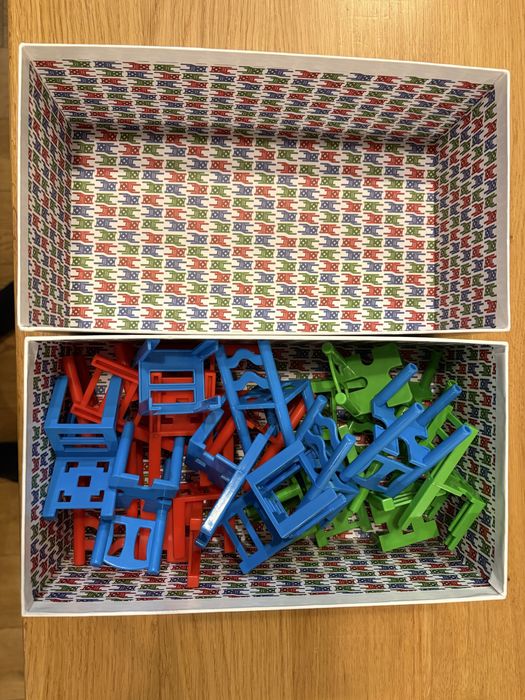 Mistakos – walka o stołki – Trefl – gra zręcznościowa