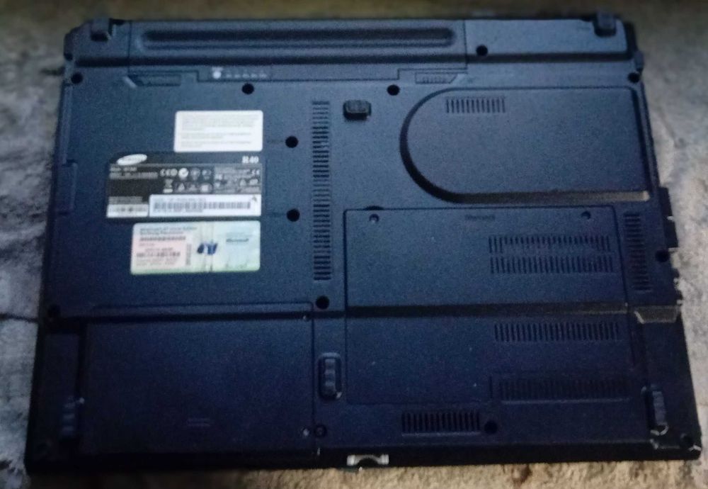 laptop Samsung NP-40