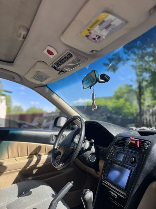 Продам mitsubisi galant 8 2.5 бензин автомат