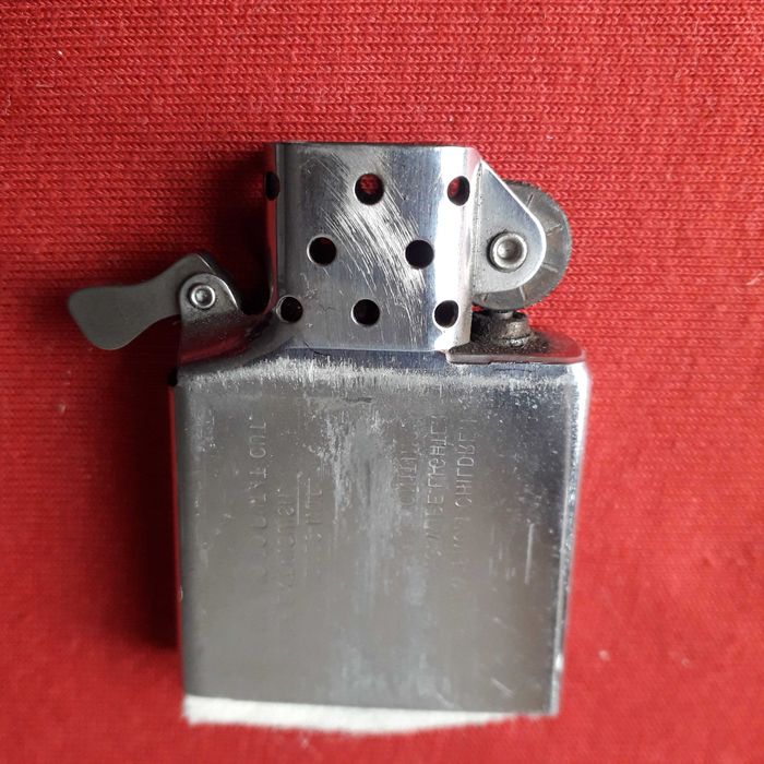 Isqueiro Zippo Original (Aço escovado) Impecável !!!