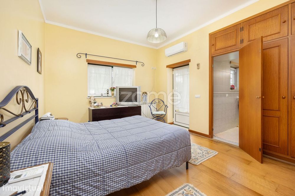 Moradia Isolada || Lote 1570m² || Anexos || Albergaria dos Doze