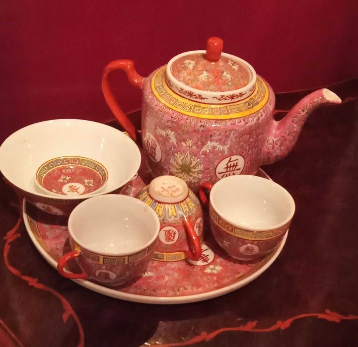 Antigo conjunto para chá porcelana chinesa – 7 itens. Mid-to-late 20th-cent