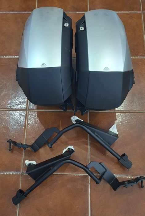 Top case SHAD SH59X e malas laterais