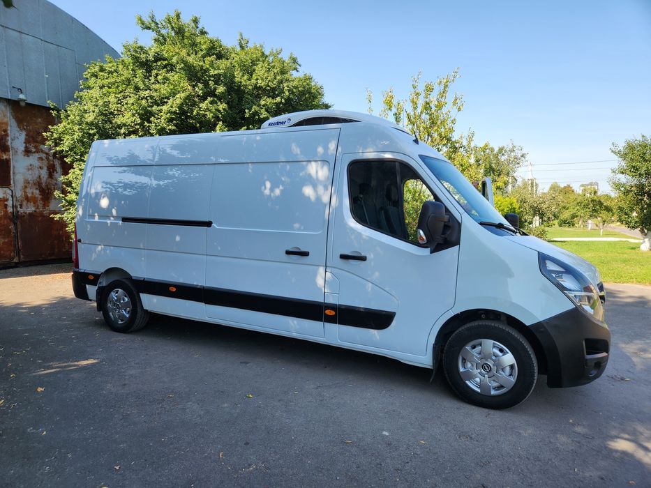 РЕФРЕЖИРАТОР Опель мовано 2020 рік.