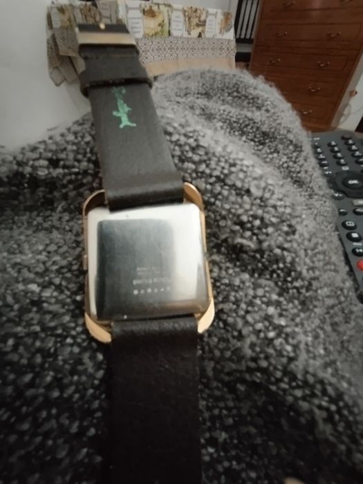 Relógio suíço antigo