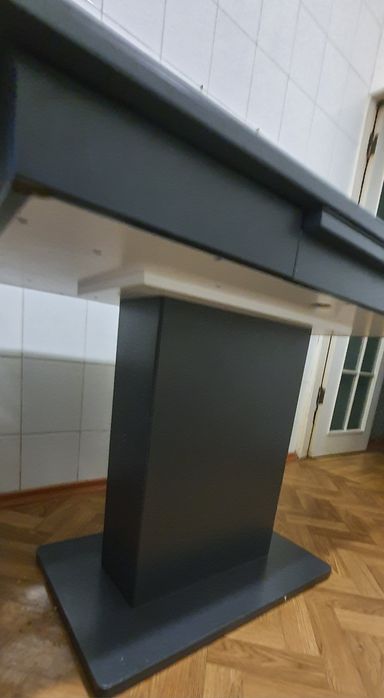 Стол стеклянный обеденный