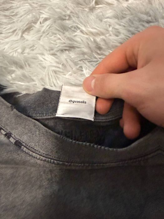 Футболка Vetements