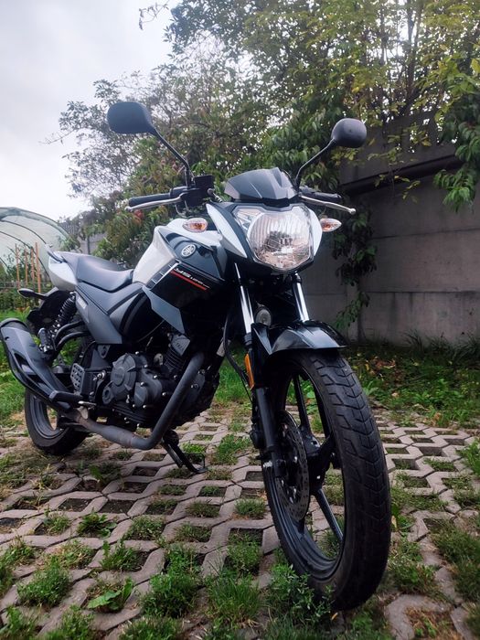 Motocykl Yamaha YS125  rocznik 2020