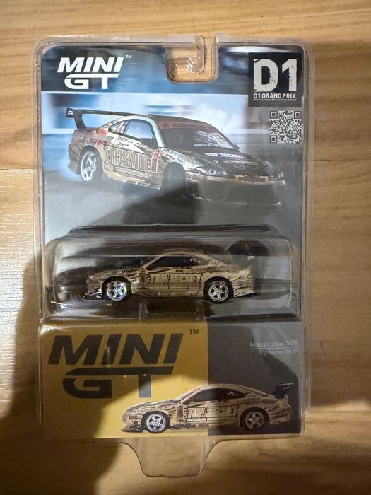 Mini gt nissan silvia s15