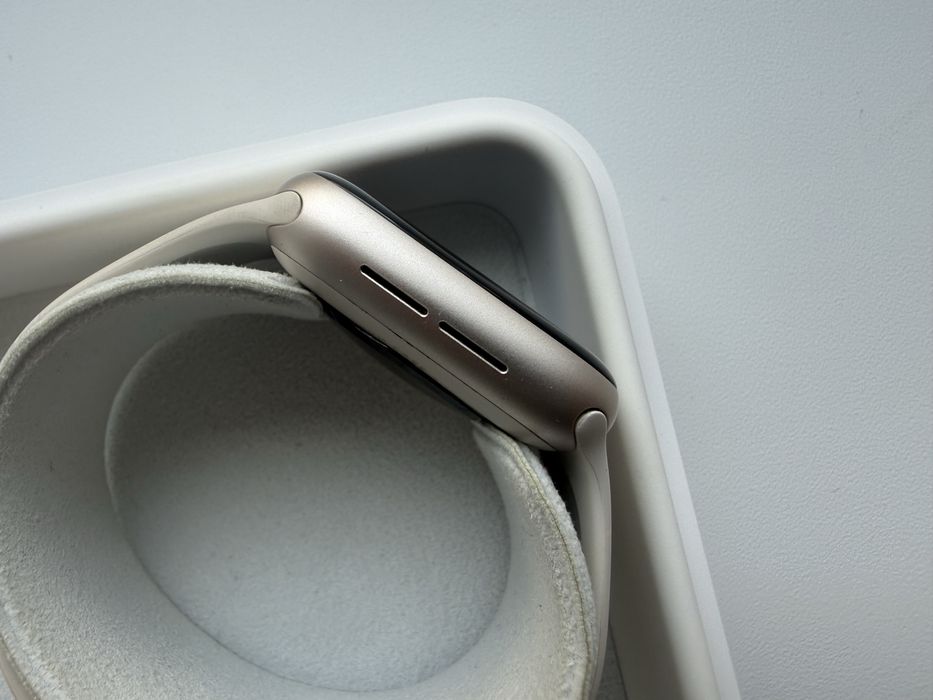 Apple Watch SE 3 40mm Starlight 100%