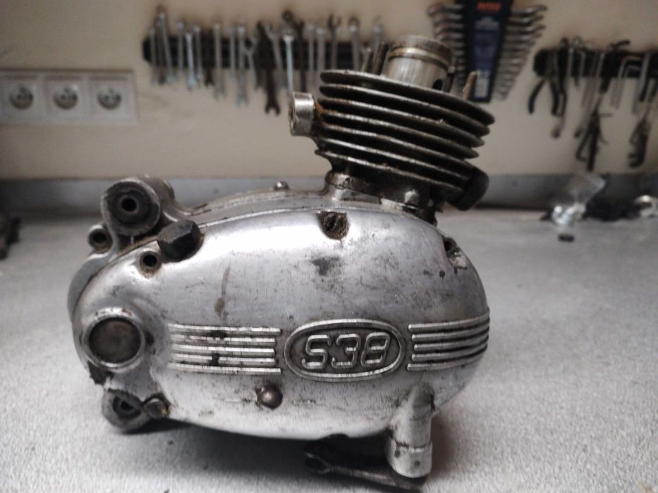 Kartery i obudowy do komarka