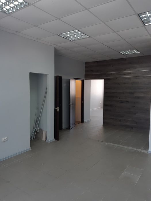 Продаж комерційного приміщення пр.С.Бандери