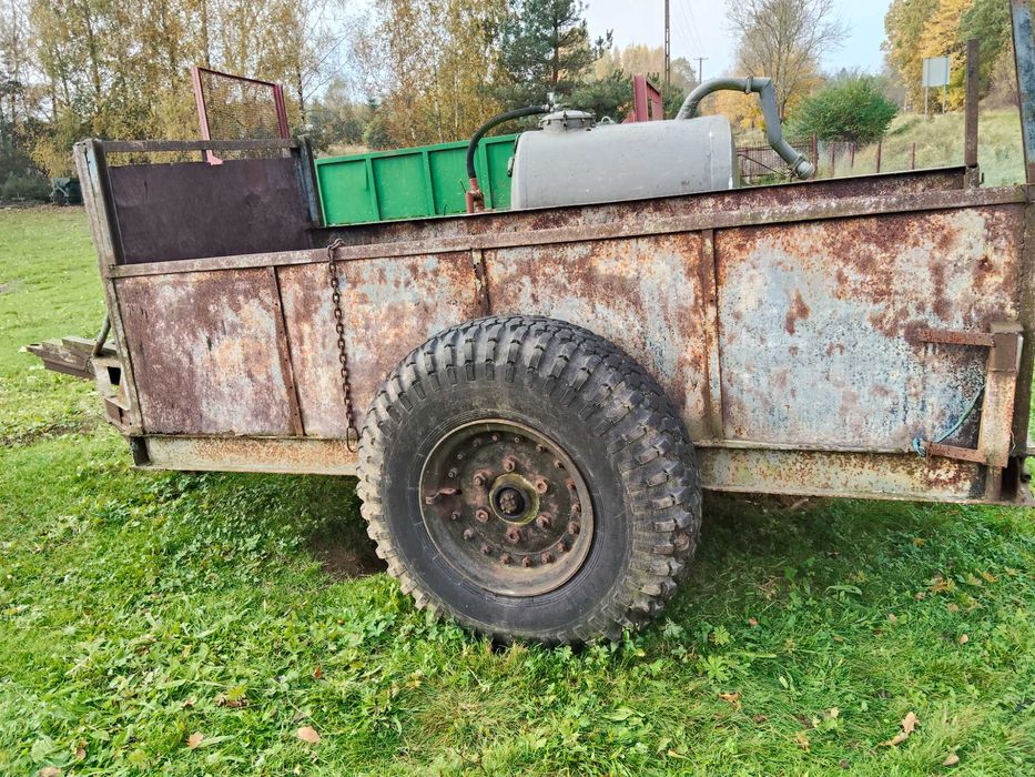 Sprzedam duży wóz do ciagnika