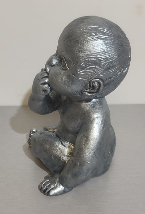 Estatueta de Bebé Artesanal