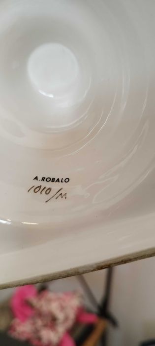 A. Robalo Hand-Painted Tableware64376367904003125