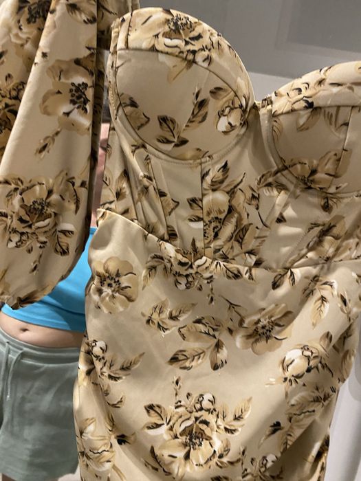 Сукня у квітковий принт