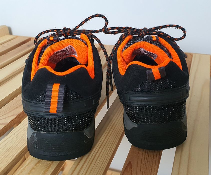 Buty trekingowe dziecięce CMP r. 36