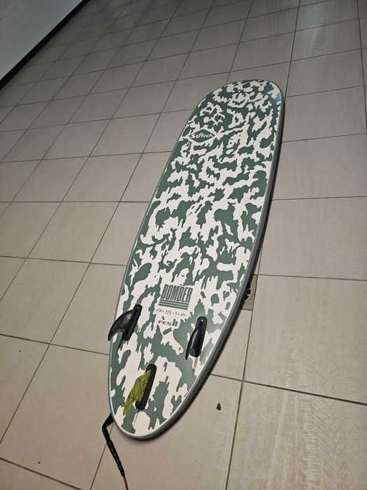 Softech Bomber 6’10 60L – Top para apanhar muitas ondas