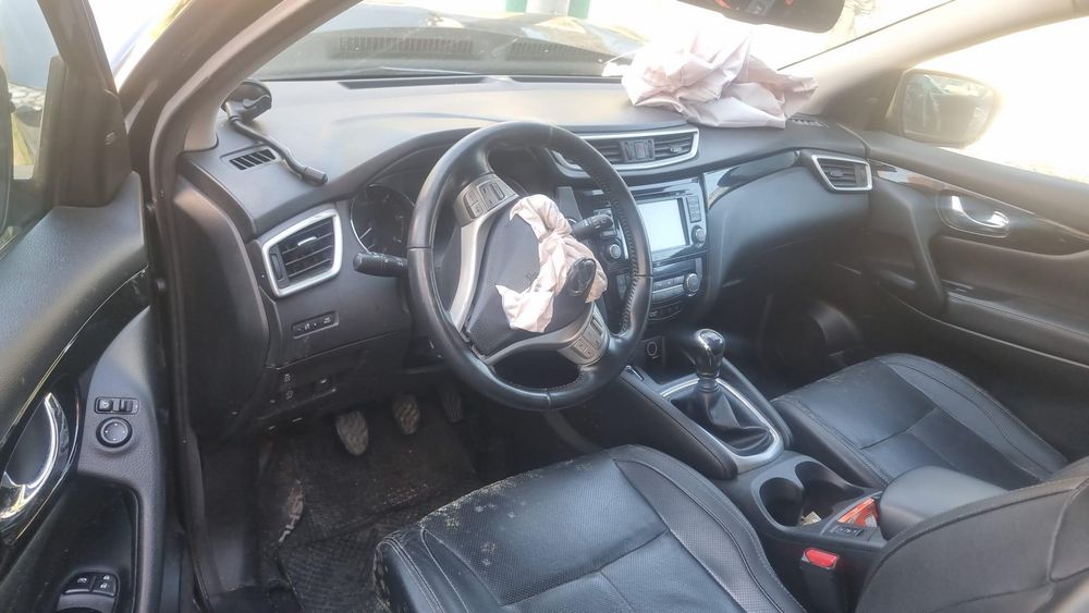 Carro Para Peças Nissan Qashqai Ii Closed Off-Road Vehicle