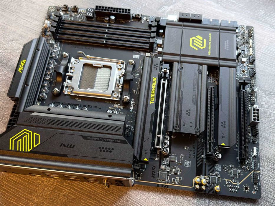 Ryzen 9 7900+MSI Mag X870 Tomahawk WiFi: 20 999 грн