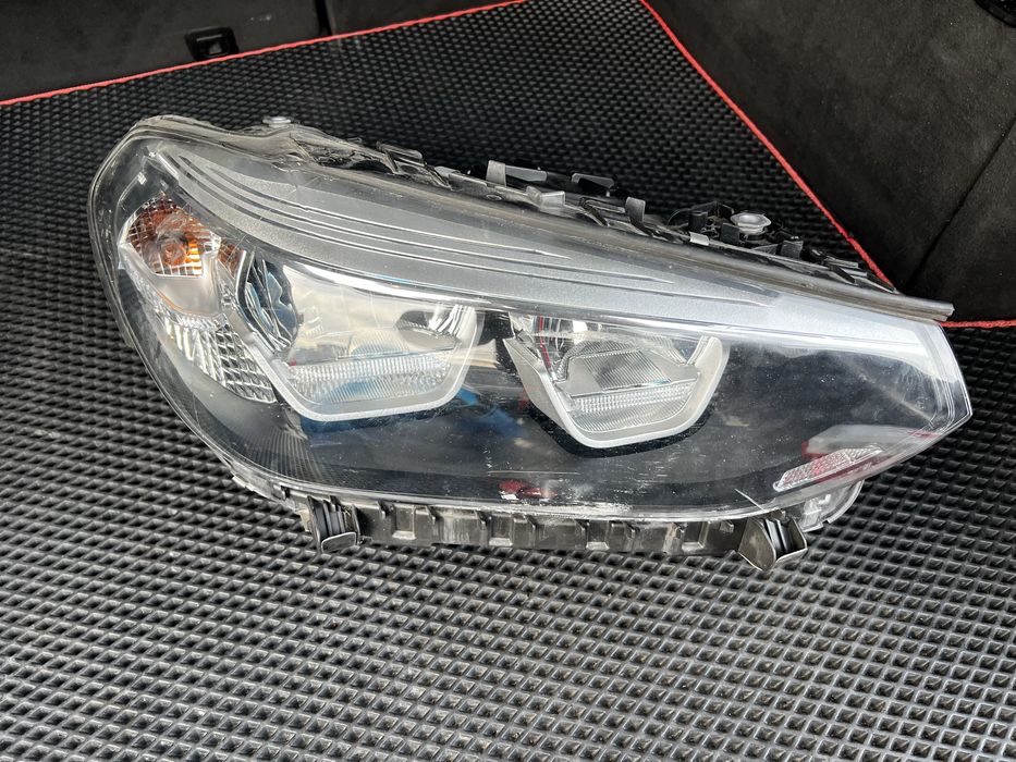 Фара права BMW X3 G01