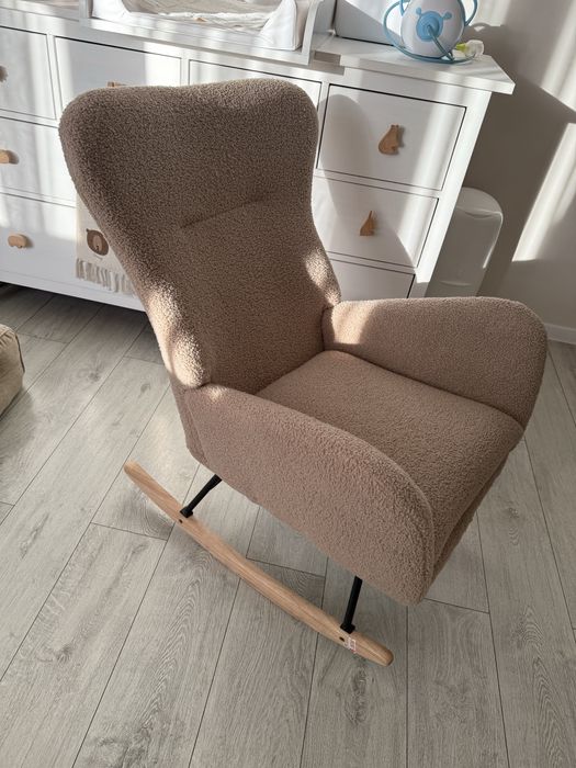 Fotel LUNNIE Homla bujany beżowy tkanina boucle