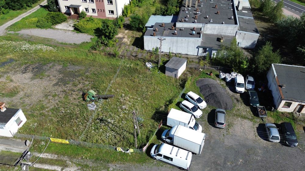 Plac handlowy utwardzony w Stolnie 2300 m² - przemysłowo usługowy - Widok 3