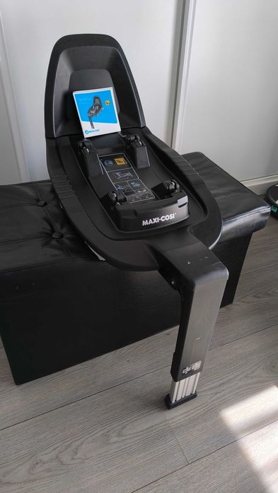 Maxi-Cosi Pearl PRO 2 i-Size + Maxi-Cosi Isofix FamilyFix 2