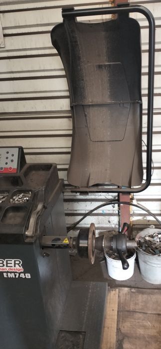 Wyważarka do kół elektryczna grubber 230v