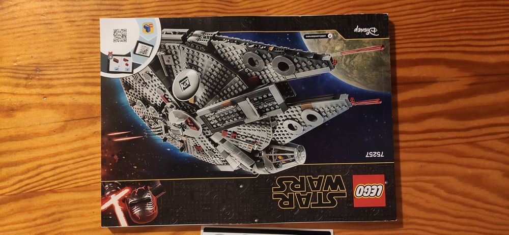 LEGO Star Wars 75257 Sokół Millennium