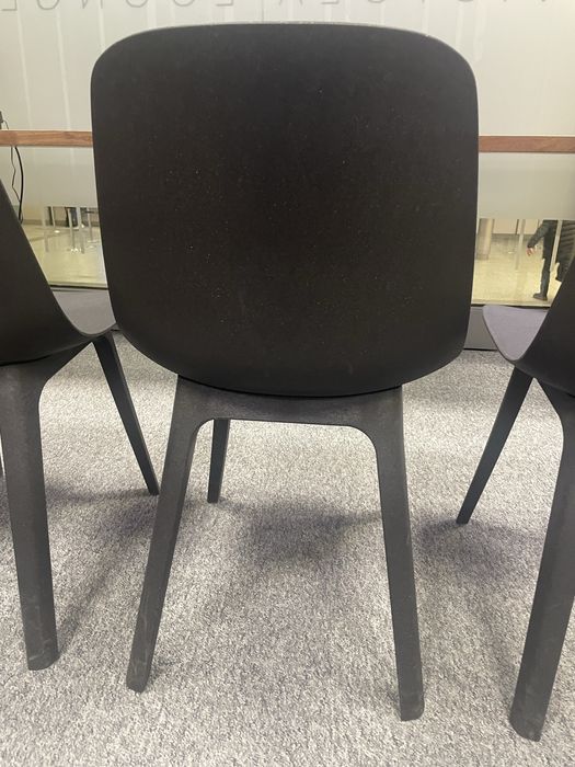 Stół IKEA Sandsberg + 4 krzesła ODGER (Stan bardzo dobry)