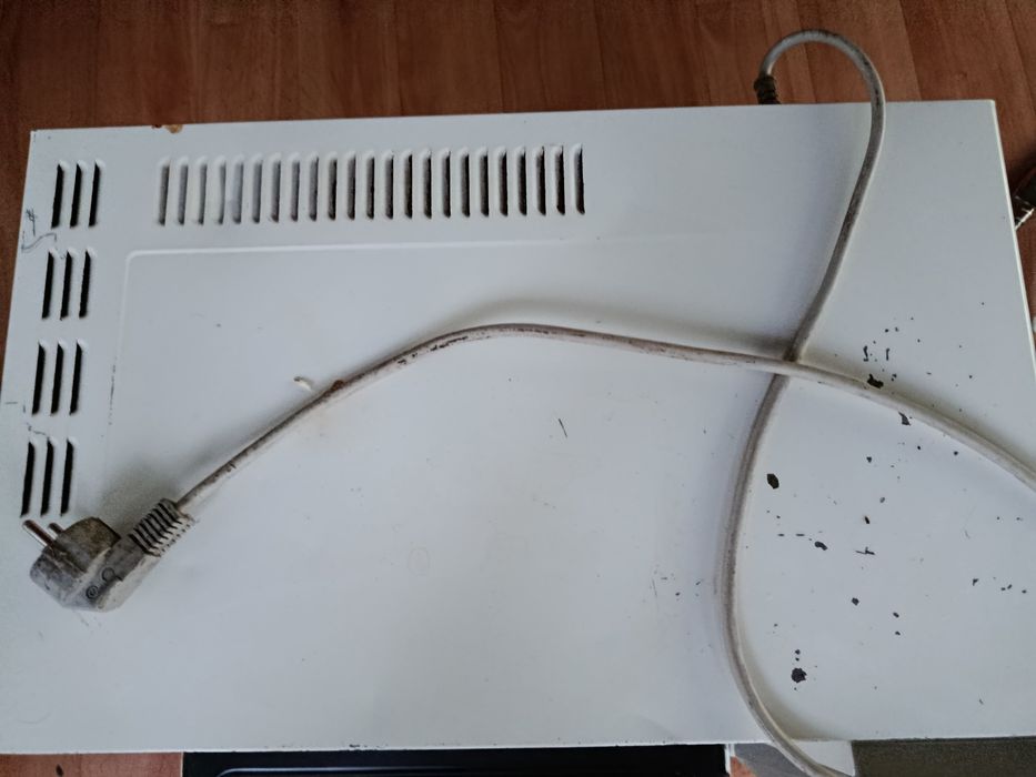 Мікрохвильова піч Whirlpool