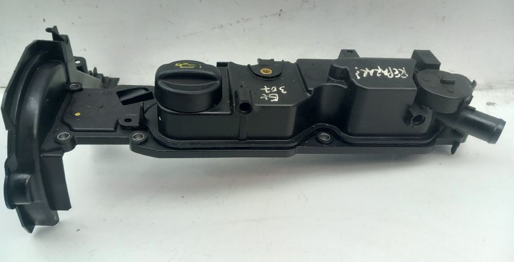 Tampa das válvulas PEUGEOT 308 II