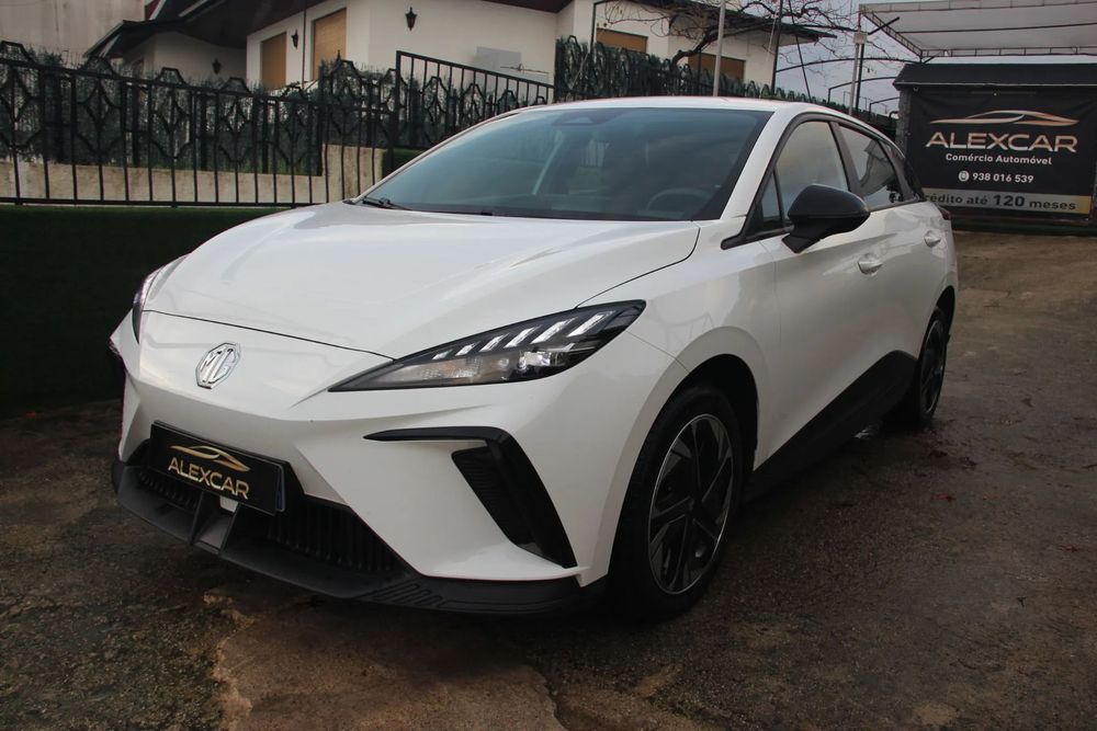 MG MG4 4 Standard64846550630147120