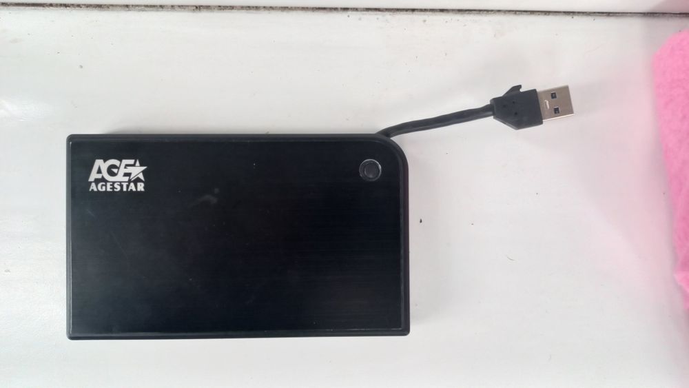 Камера лоджитек,720мп, жест.диск 320 гб