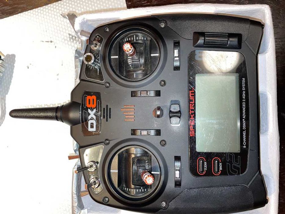 Nadajnik Spektrum DX8 DSMX G2