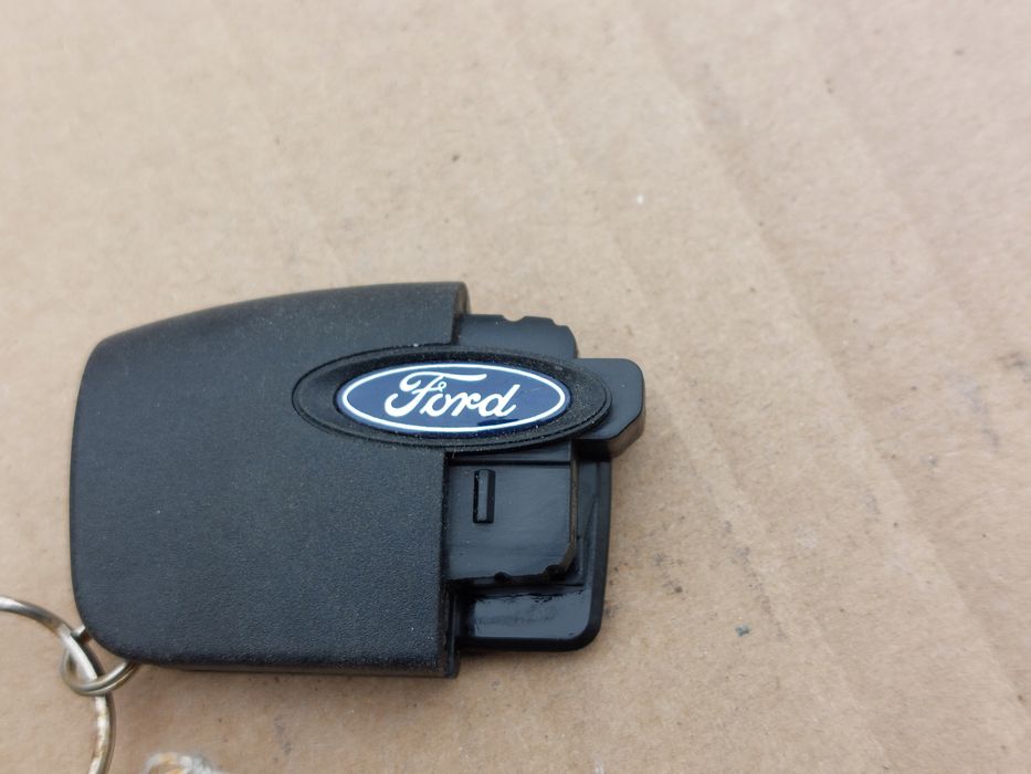 Ford fiesta mk7 pilot kluczyka klucz 3m5t15k601ac Sternalice • OLX.pl