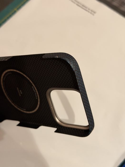 Чехол Pitaka 16 Pro Max