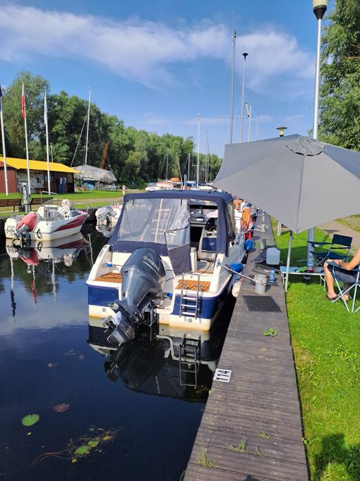 Łódź kabinowa Pegasus 550/Yamaha 150 KM