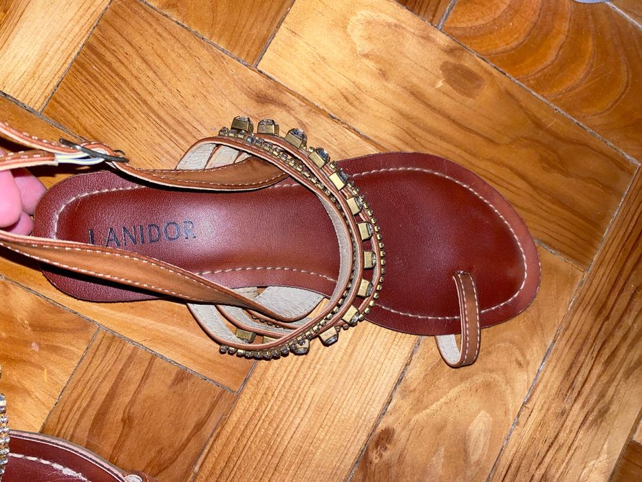 Sandalias jóia em pele castanha com brilhantes Lanidor 37