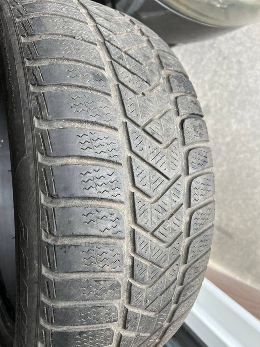 PIRELLI SOttzero 225/50 r17
